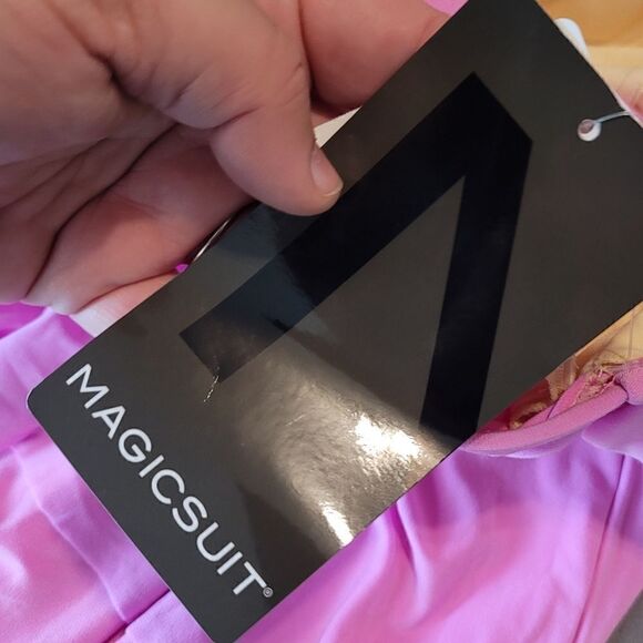 NWT- MAGICSUIT Tankini Top - Picture 11 of 12
